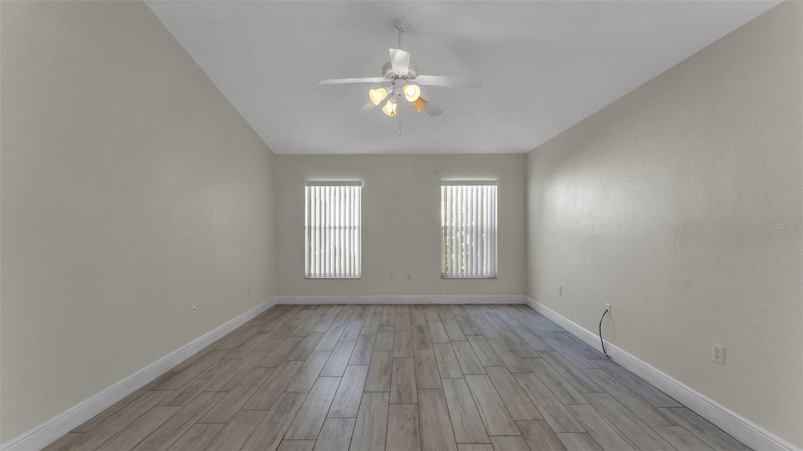TWIN LAKES AT CHRISTINA PH 02 - Residential