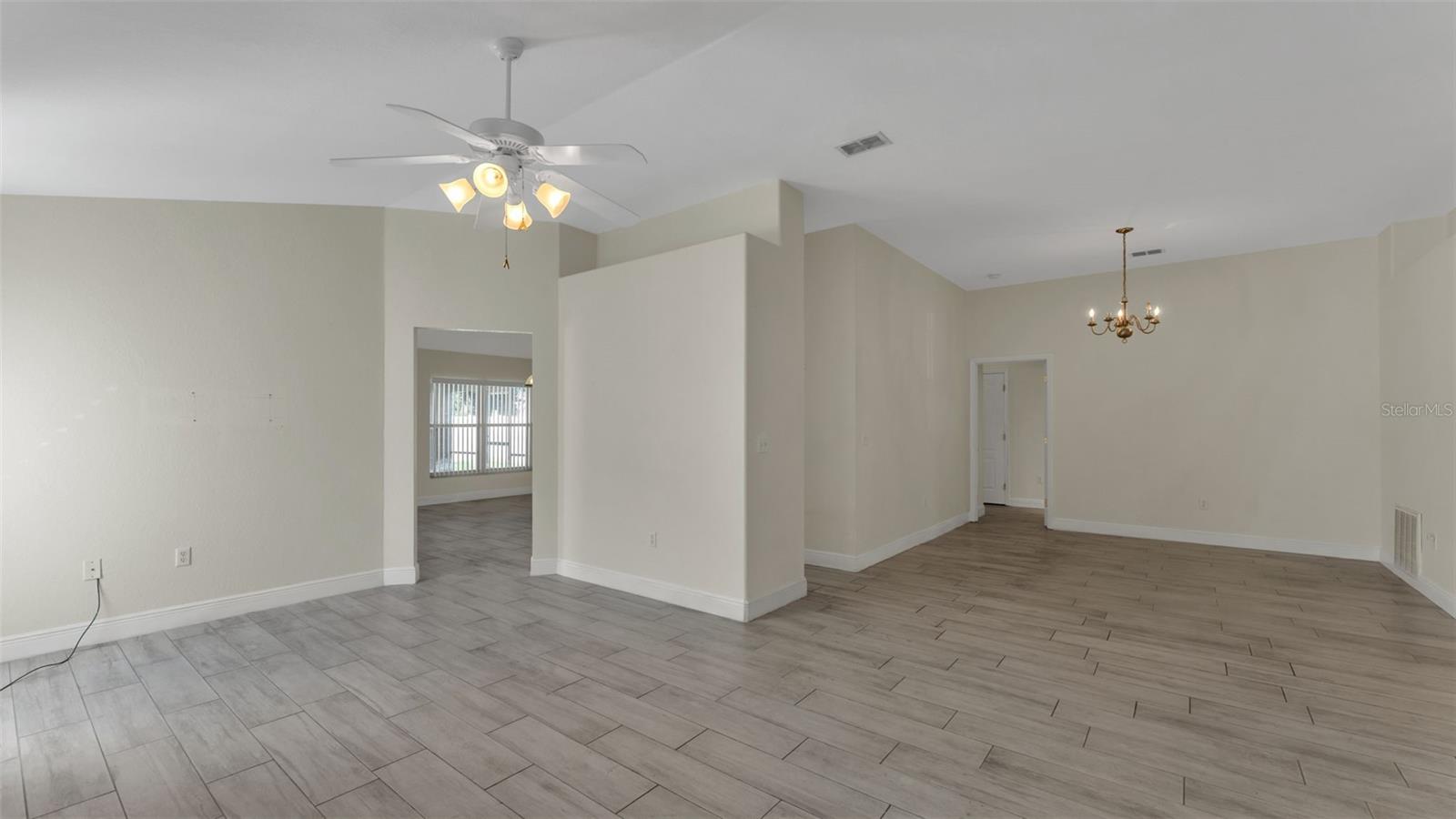 TWIN LAKES AT CHRISTINA PH 02 - Residential