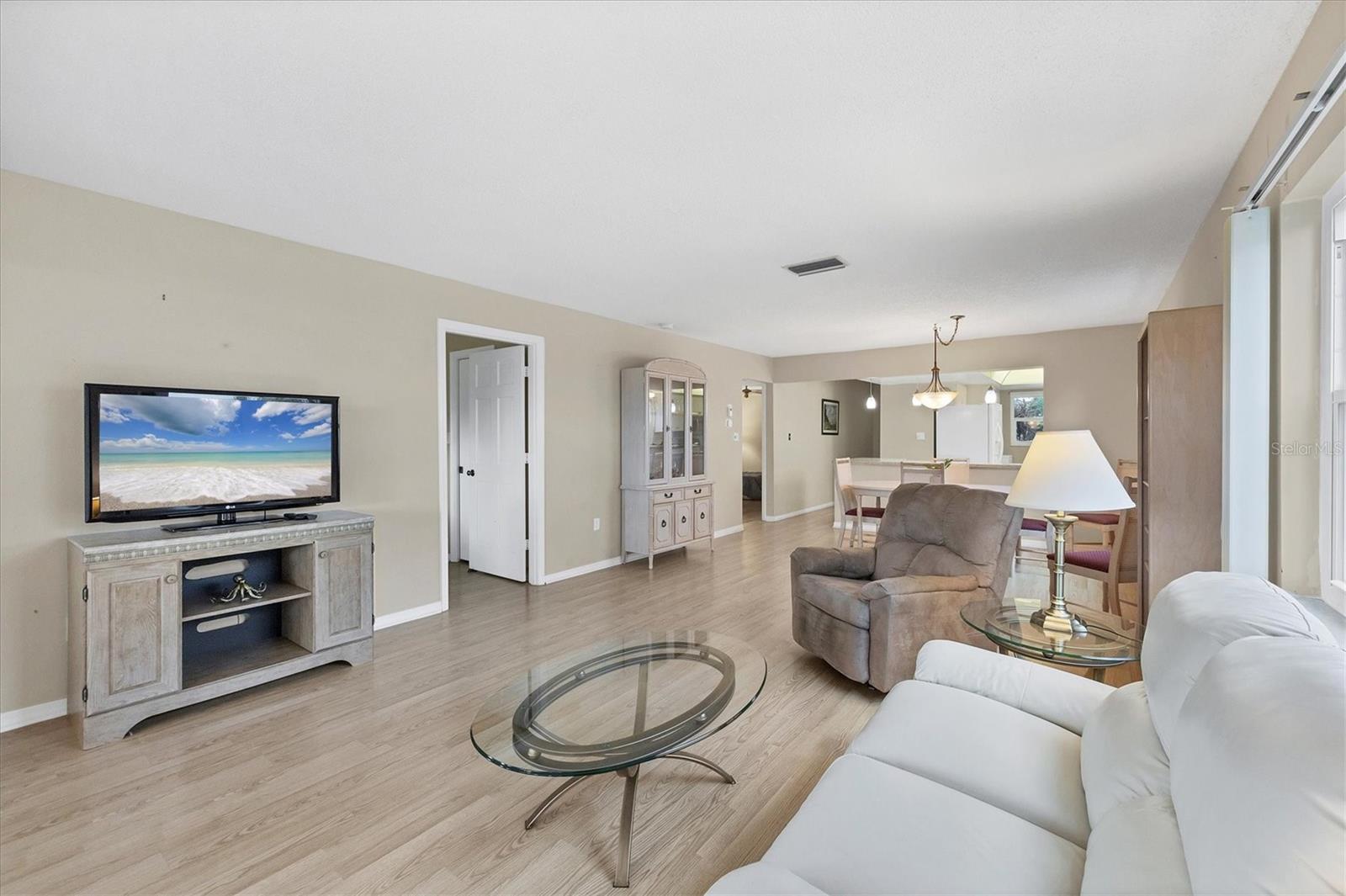 4607 MOUNT VERNON DRIVE 4607