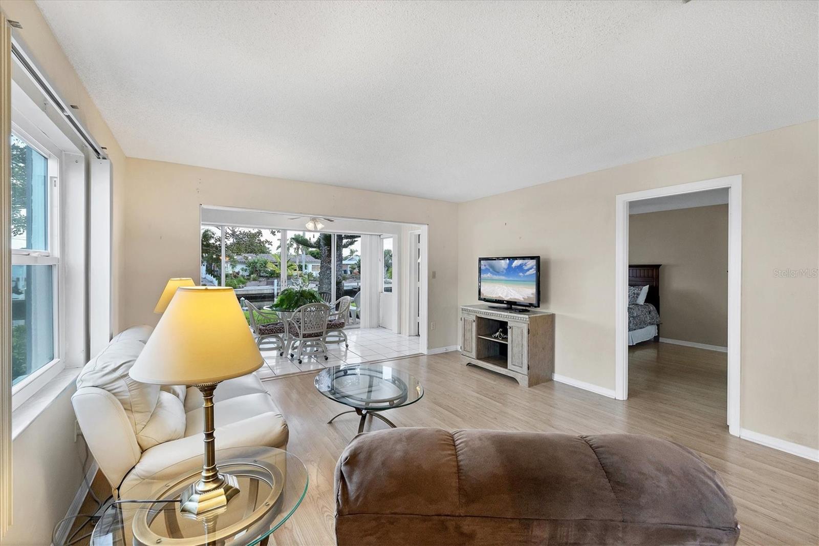 4607 MOUNT VERNON DRIVE 4607