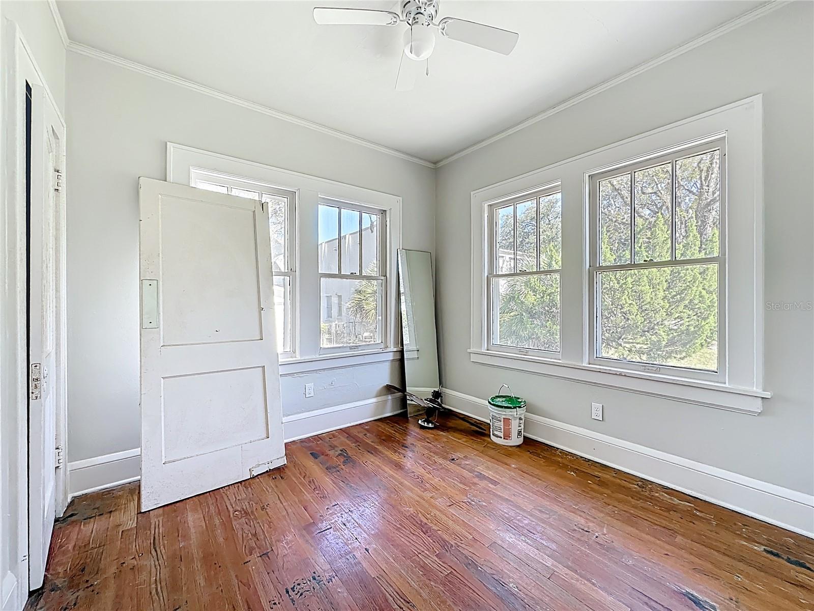 MURRAY HILLS HEIGHTS - Residential