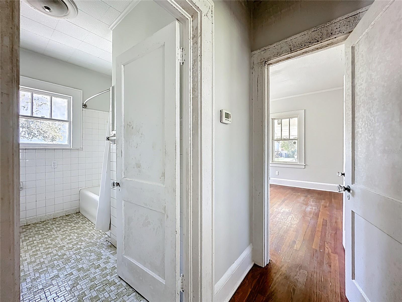 MURRAY HILLS HEIGHTS - Residential