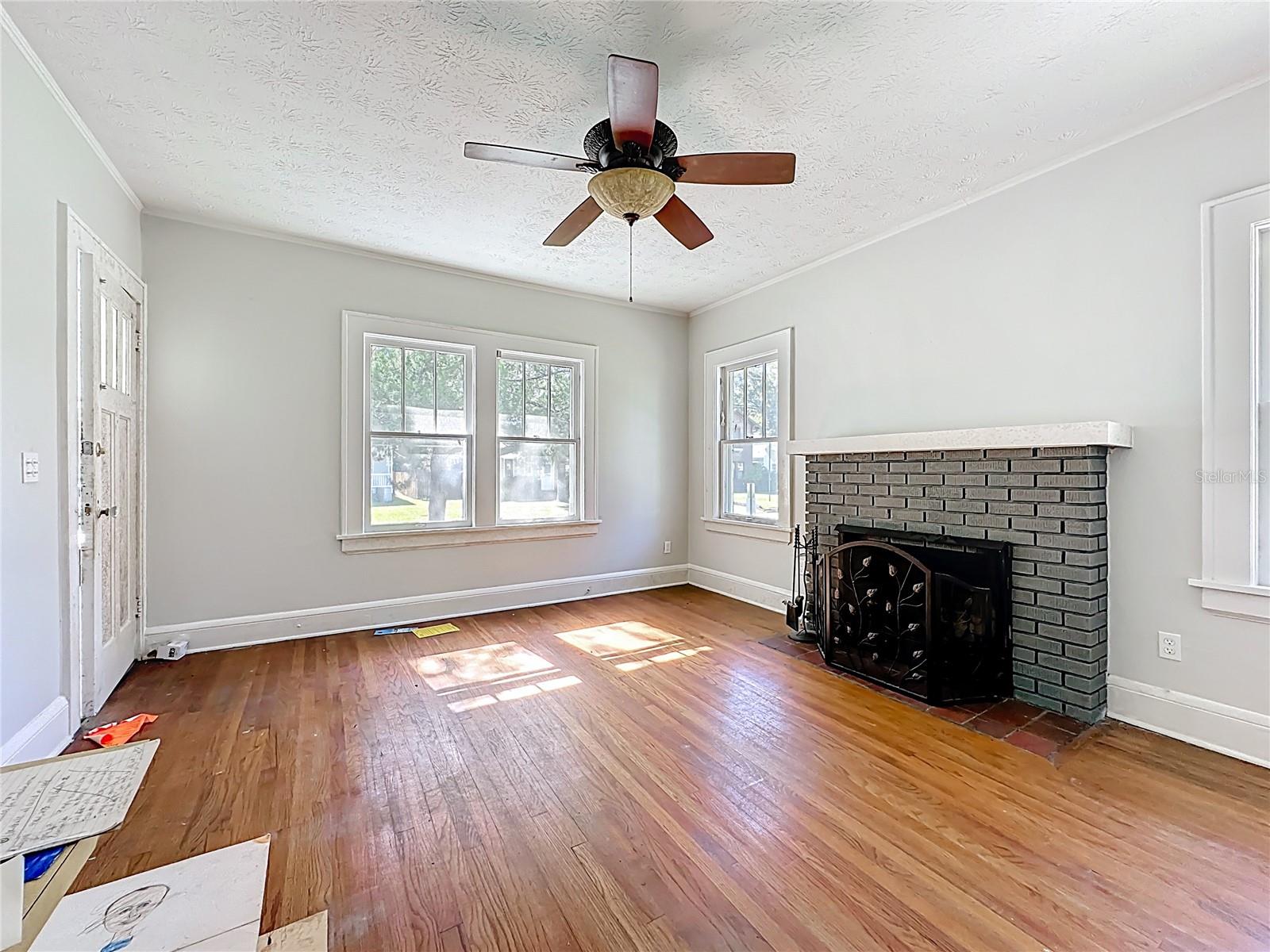 MURRAY HILLS HEIGHTS - Residential