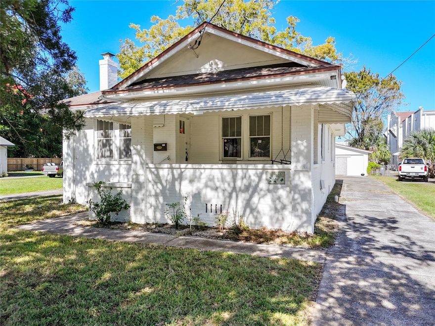 Come take a look at this great opportunity, this charming home is ready for its new owners. Located in a great neighborhood.  3 bed 2 bath home with a detached garage.  Call today !!!