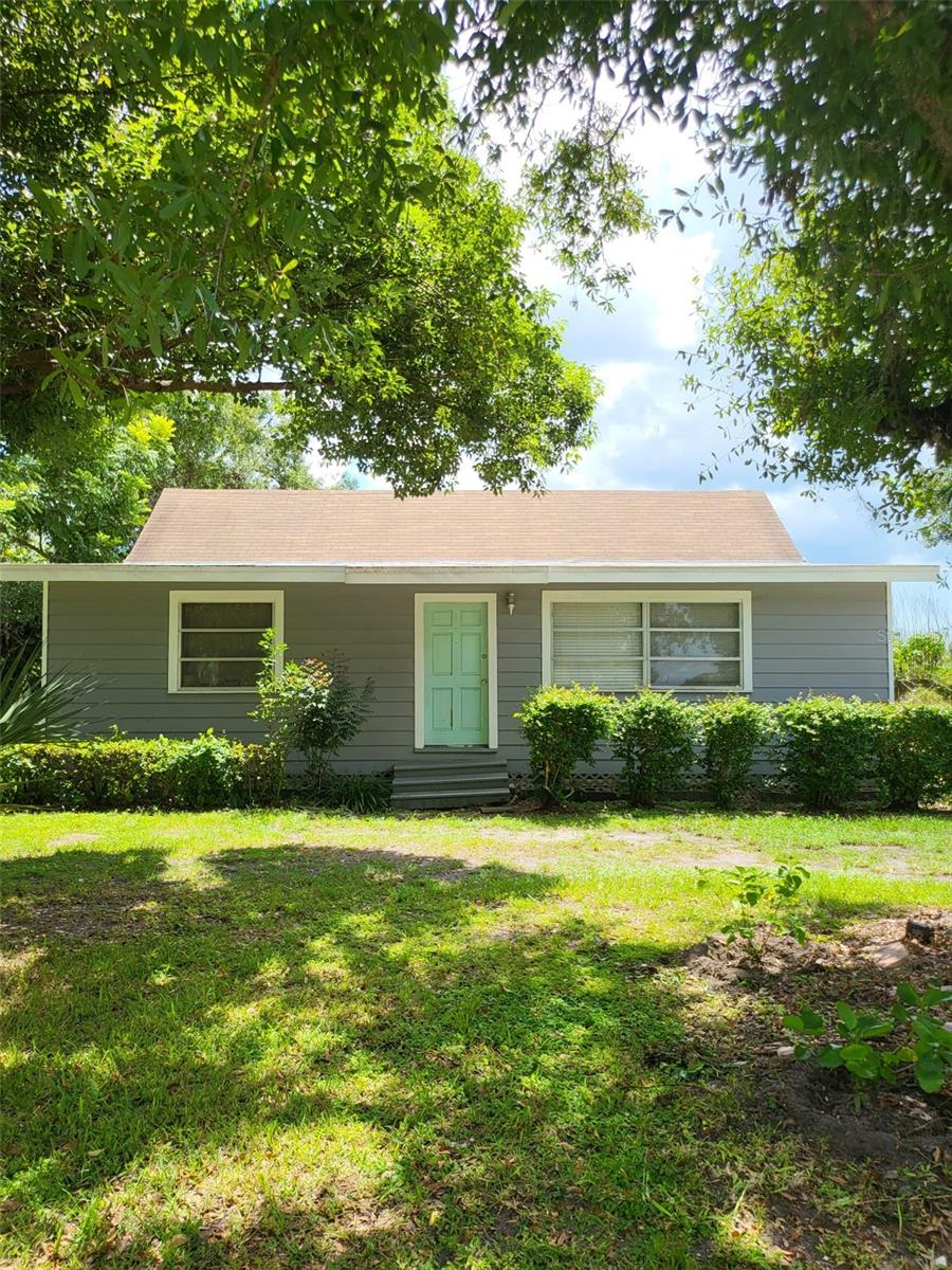 Photo of 906 E Gibson Street, Arcadia, FL 34266 (MLS # C7531732)