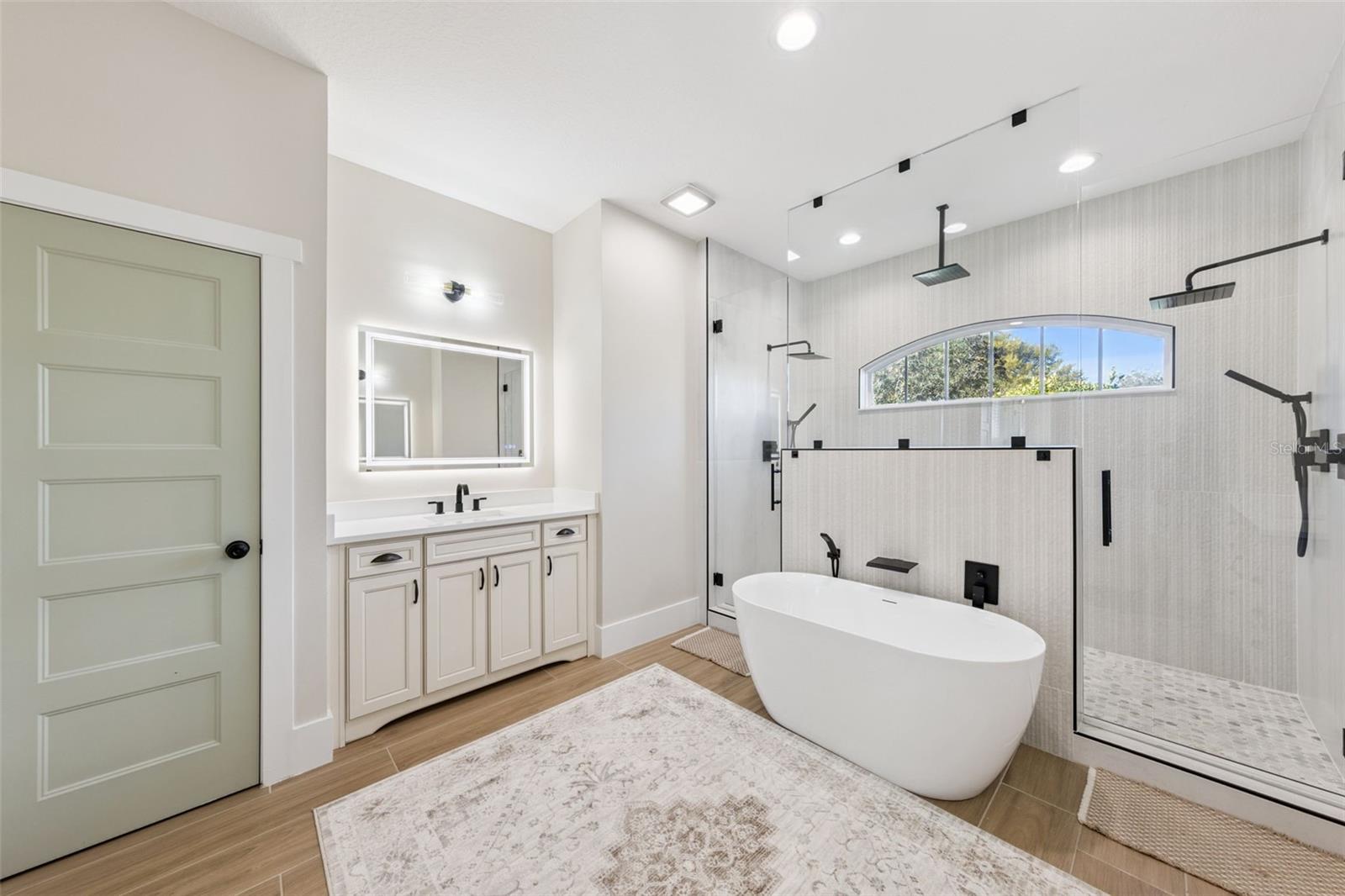 LAKE FISCHER ESTATES - Residential