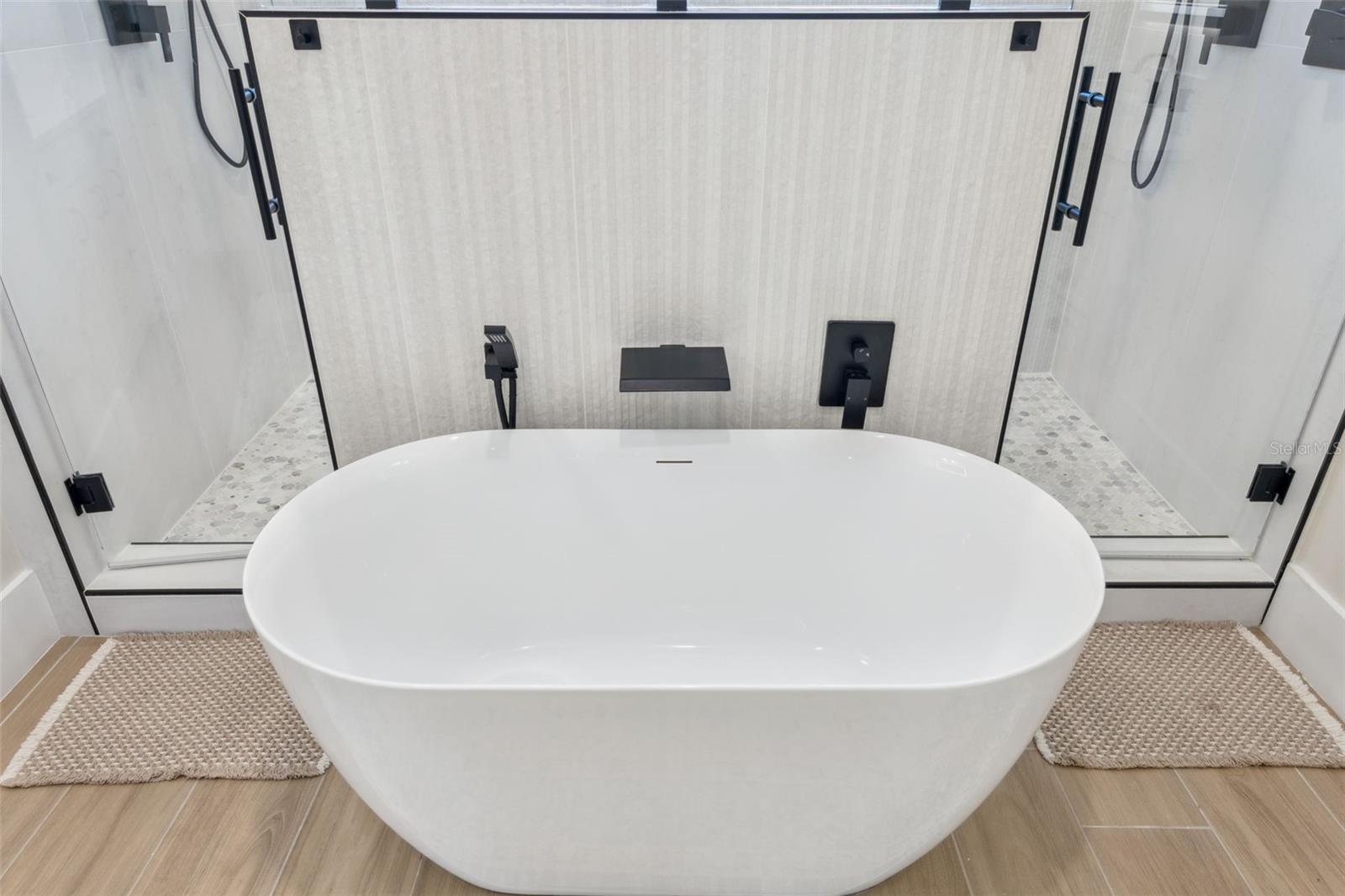 LAKE FISCHER ESTATES - Residential