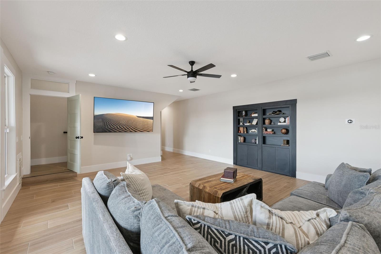 LAKE FISCHER ESTATES - Residential