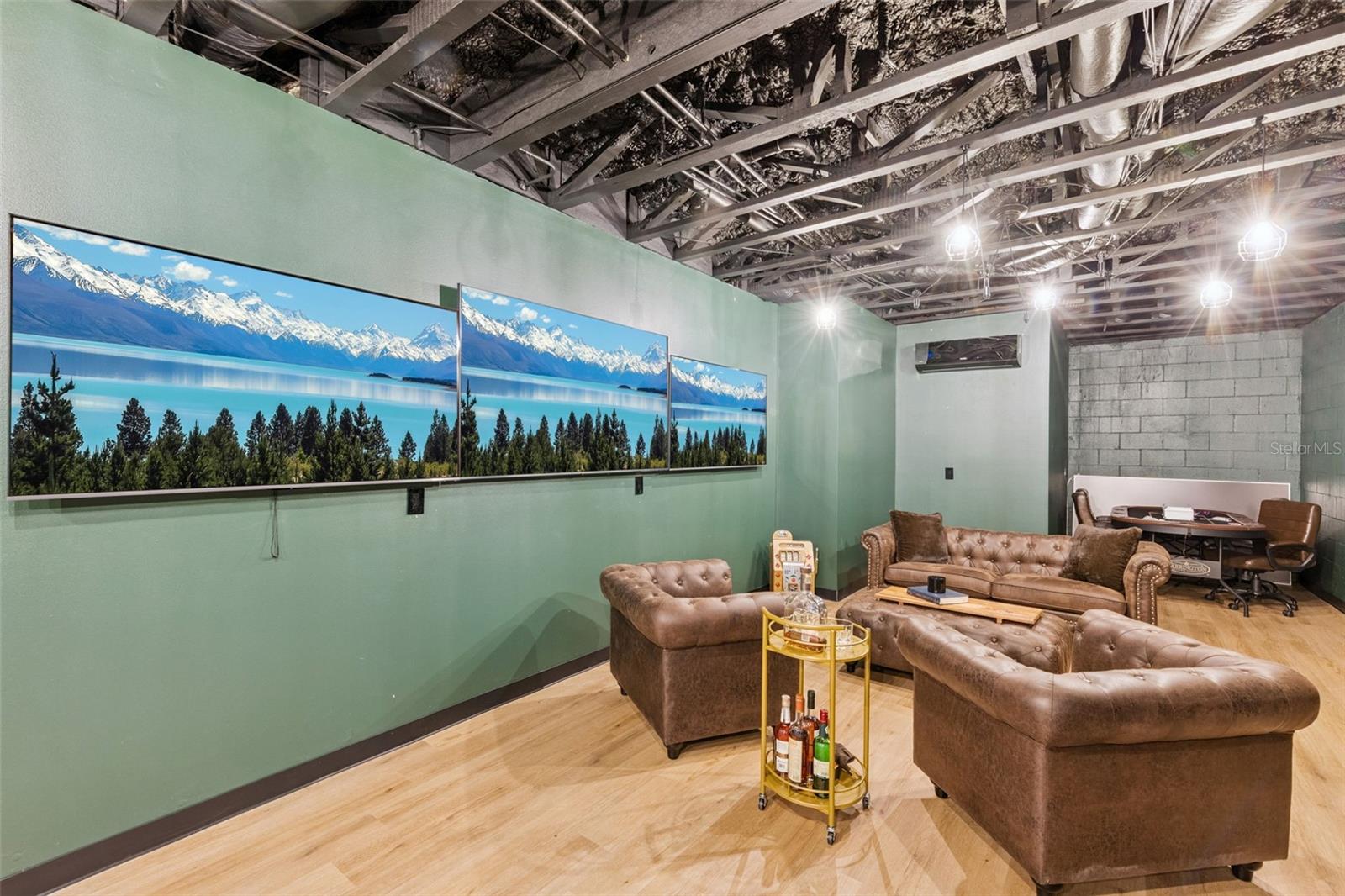 LAKE FISCHER ESTATES - Residential