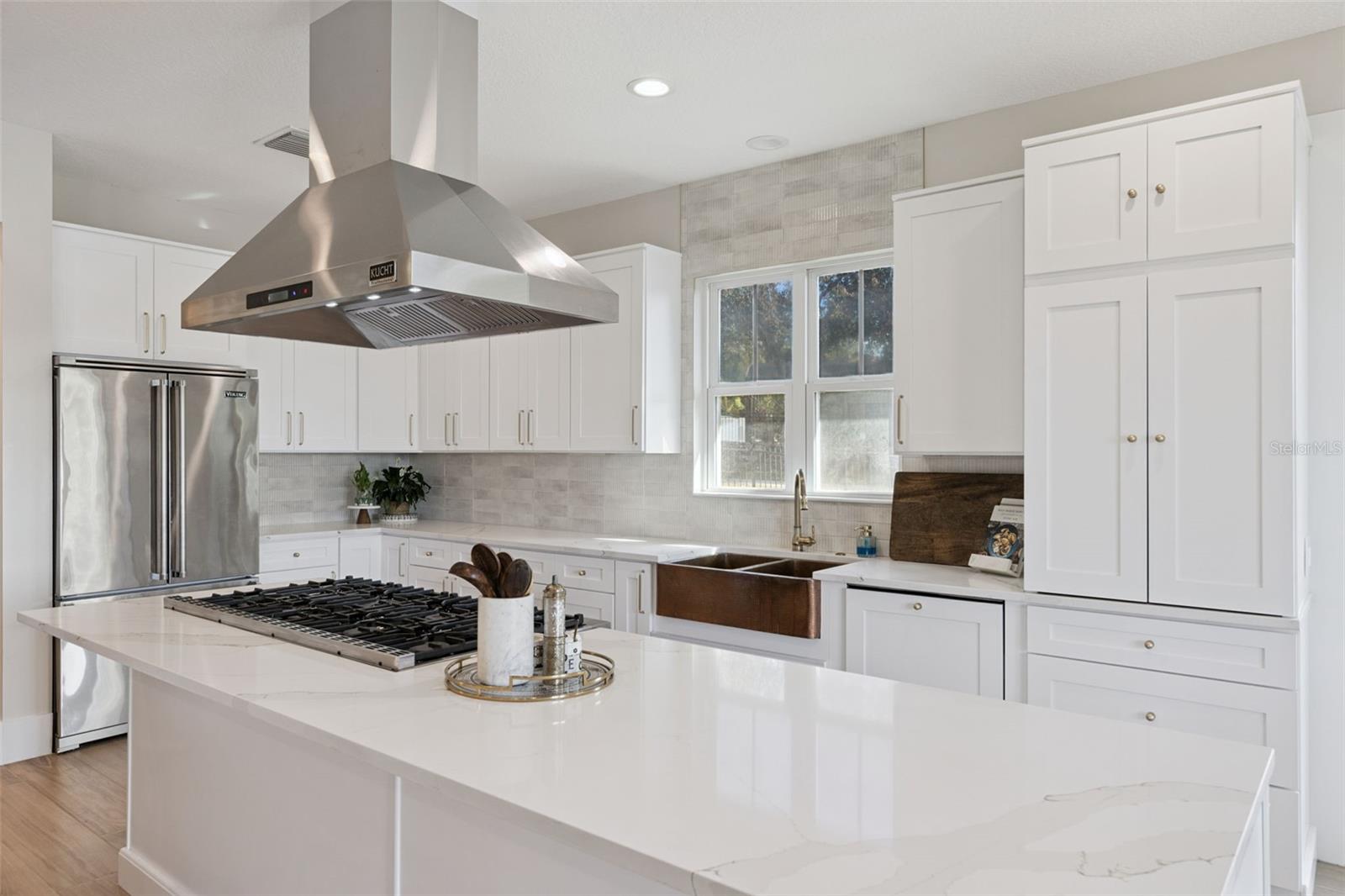 LAKE FISCHER ESTATES - Residential