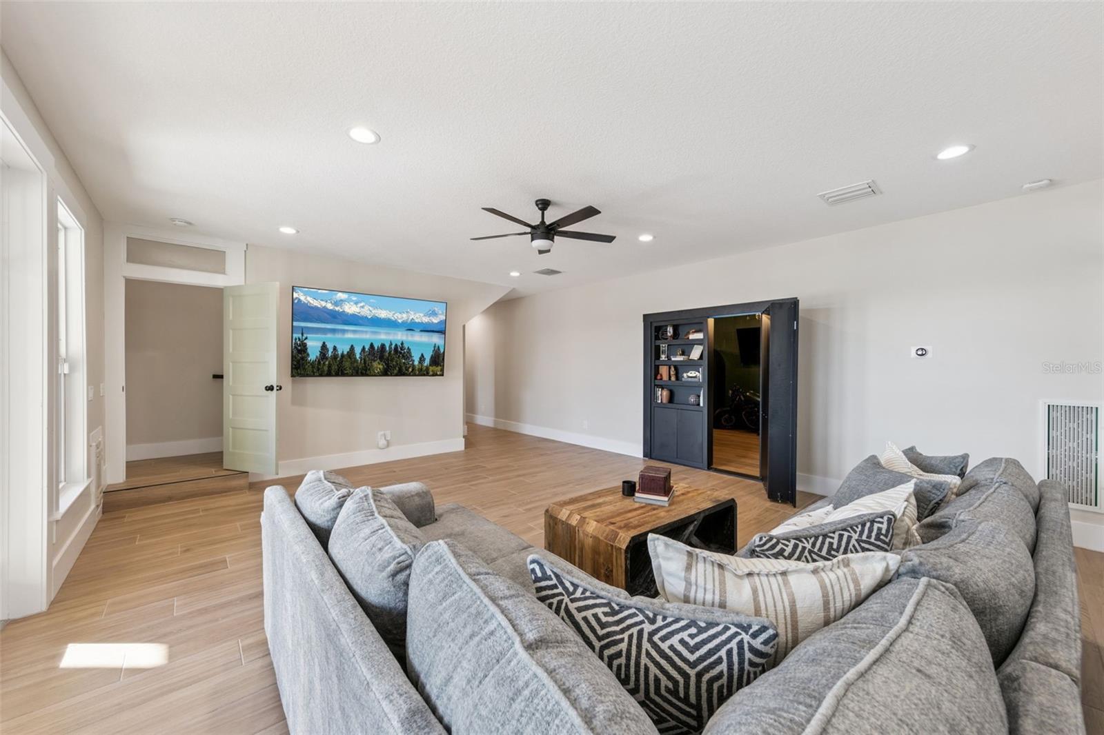 LAKE FISCHER ESTATES - Residential