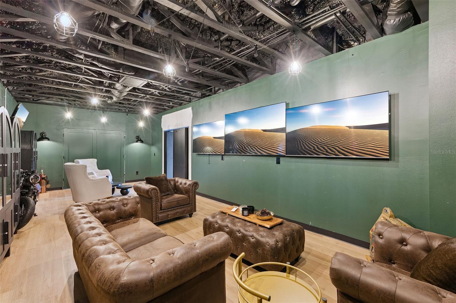 LAKE FISCHER ESTATES - Residential