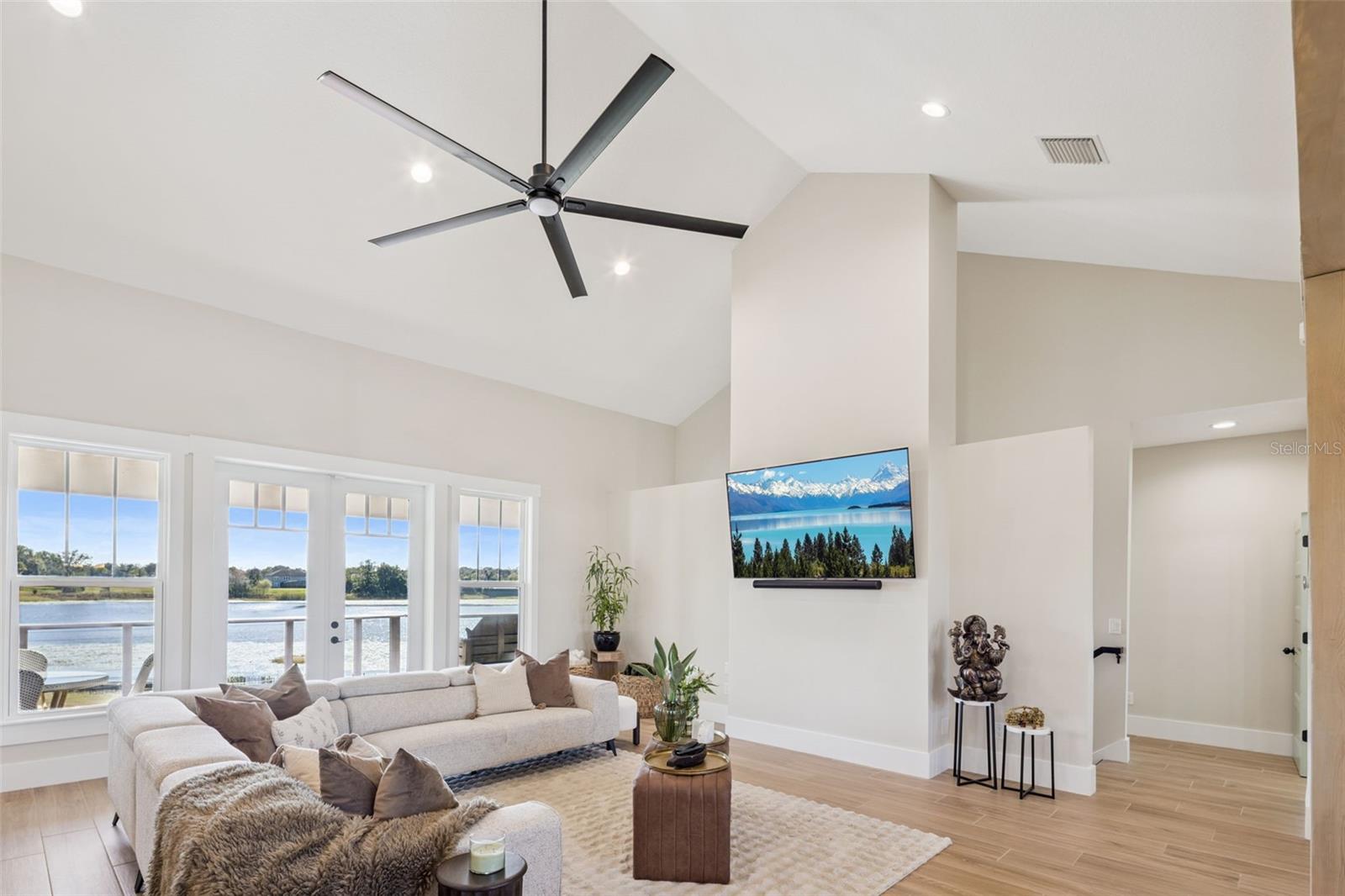 LAKE FISCHER ESTATES - Residential