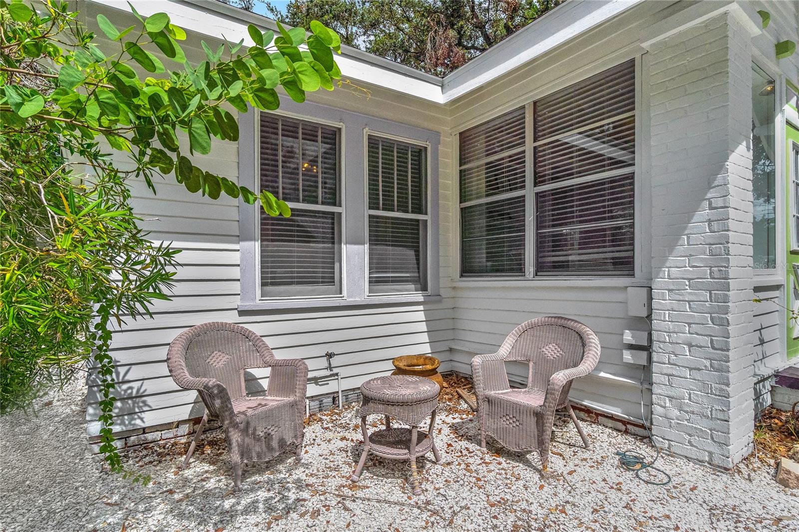 J H HUMPHRIES - Residential