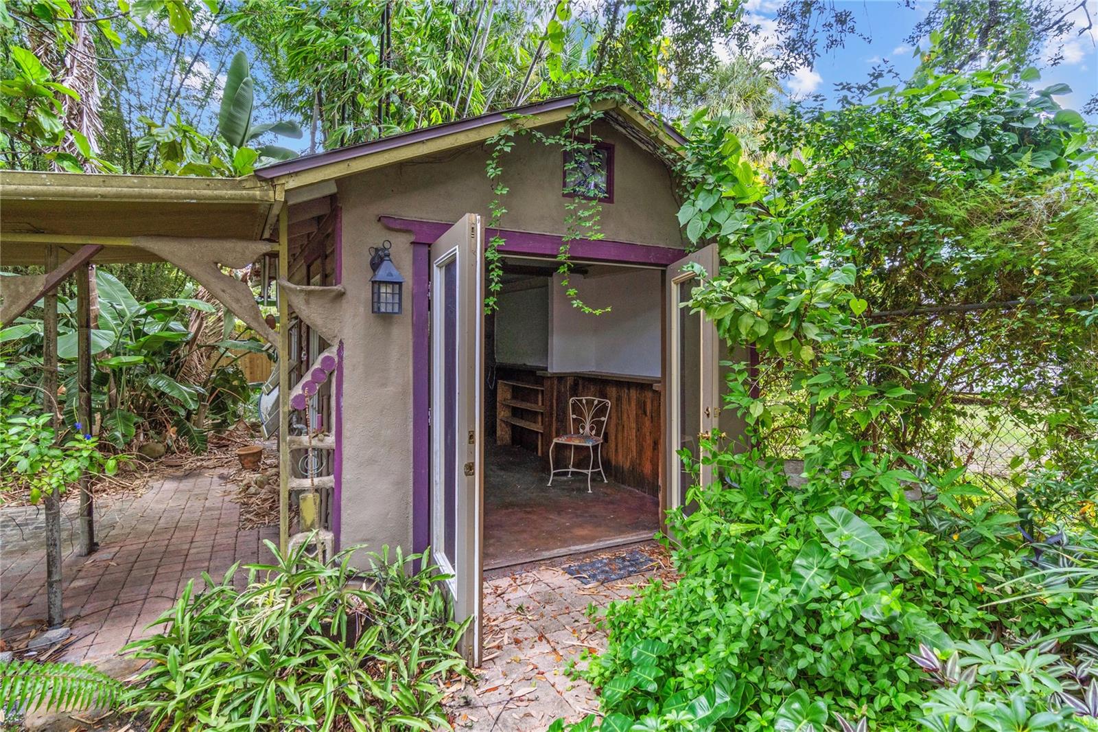 J H HUMPHRIES - Residential