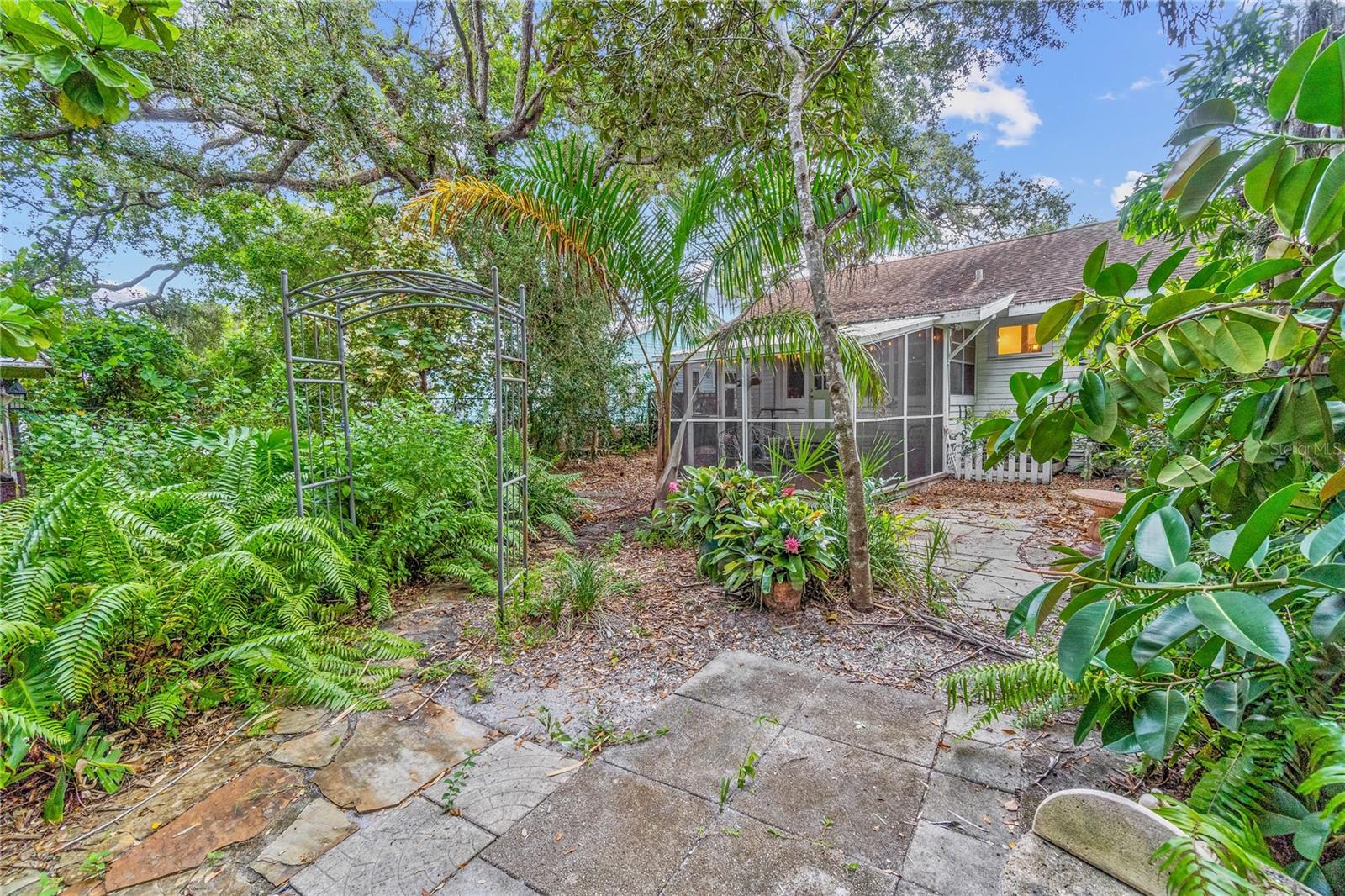 J H HUMPHRIES - Residential