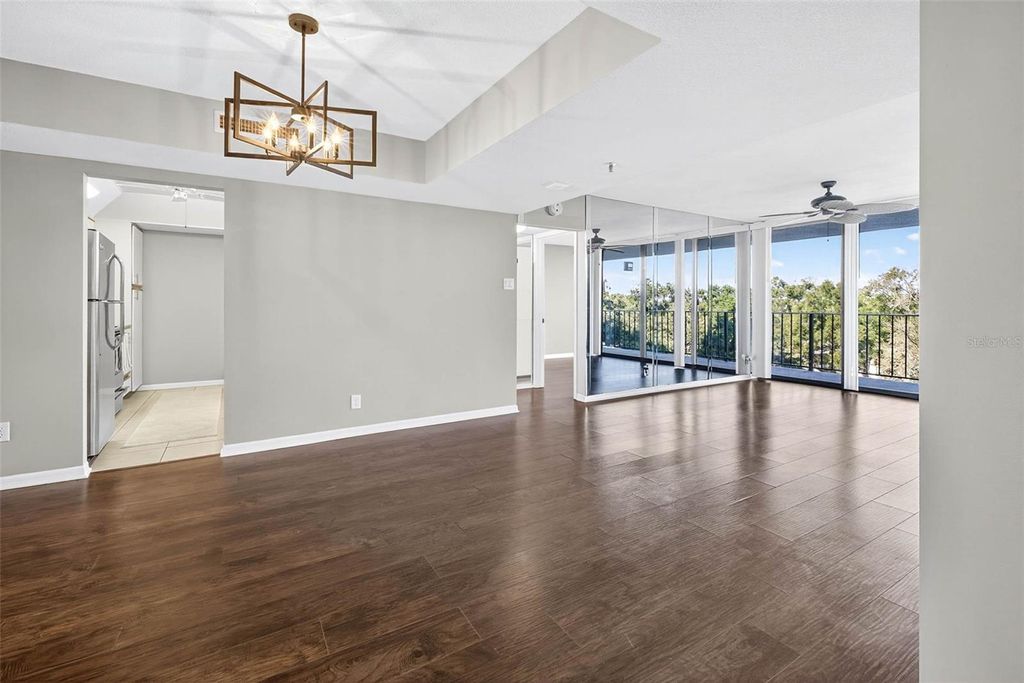 Photo of 3211 W Swann Avenue #502, Tampa, FL 33609 (MLS # TB8445994)