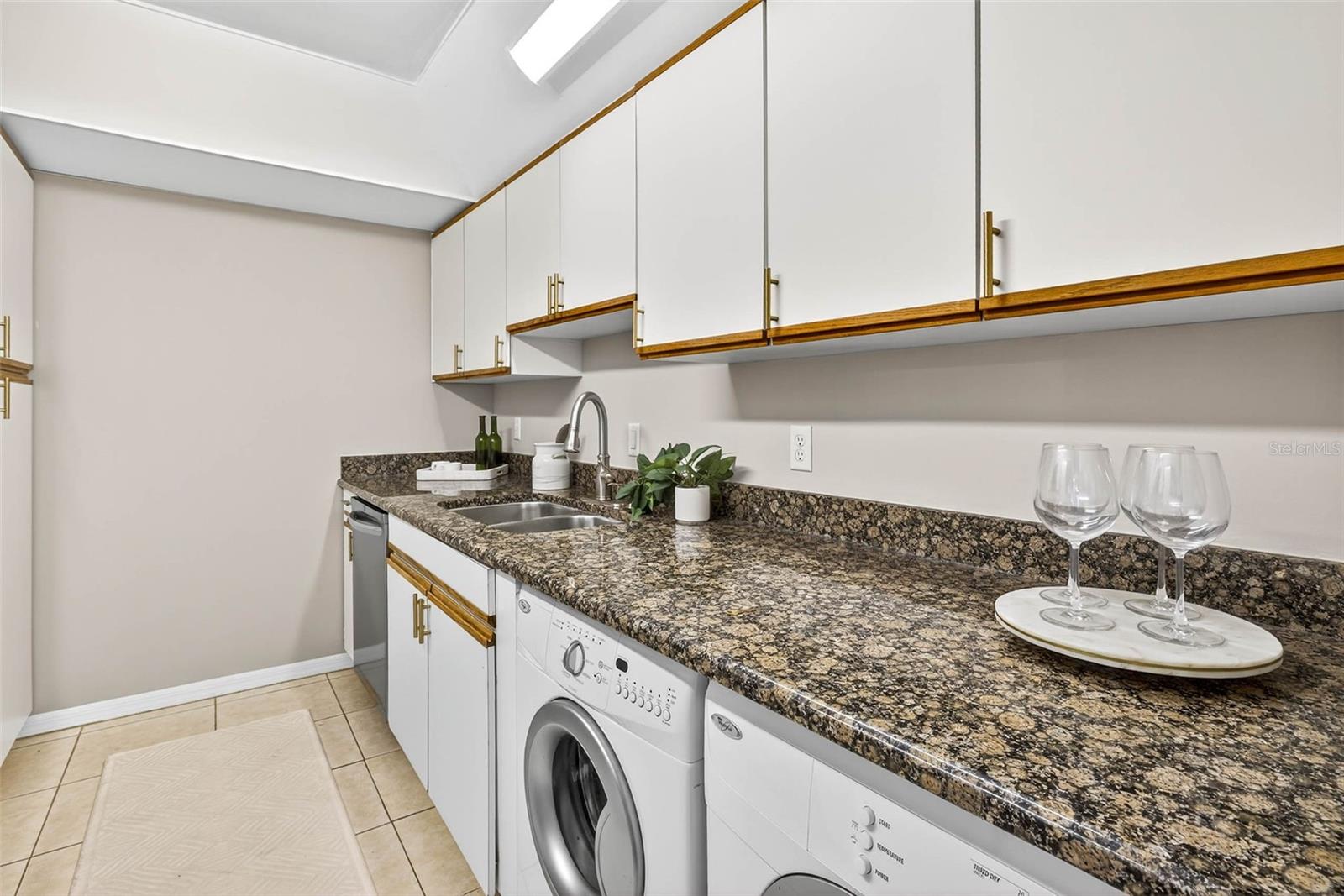 THE PARKLAND A CONDO - Residential