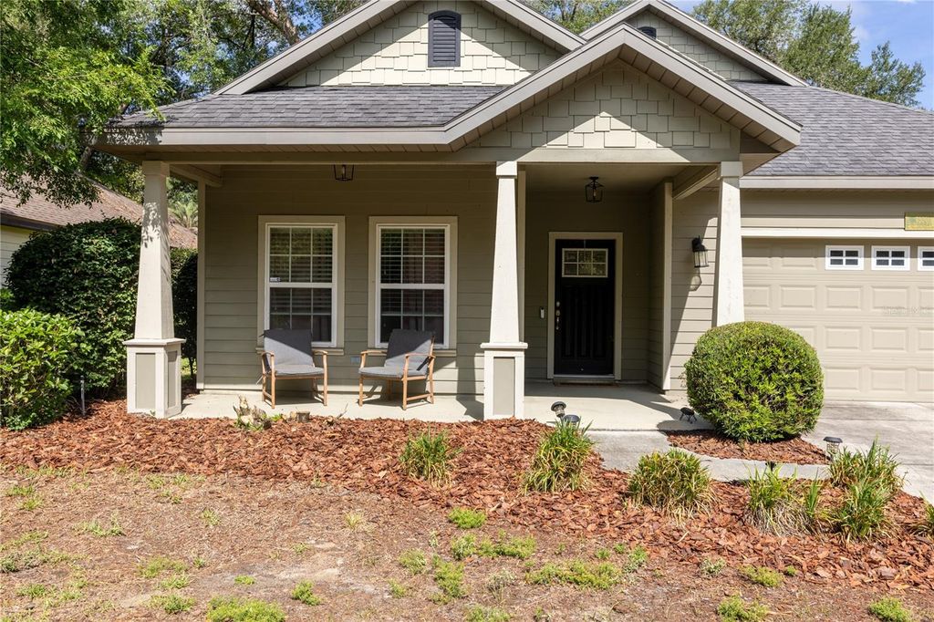 Photo of 7550 SW 81st Way, Gainesville, FL 32608 (MLS # GC540525)