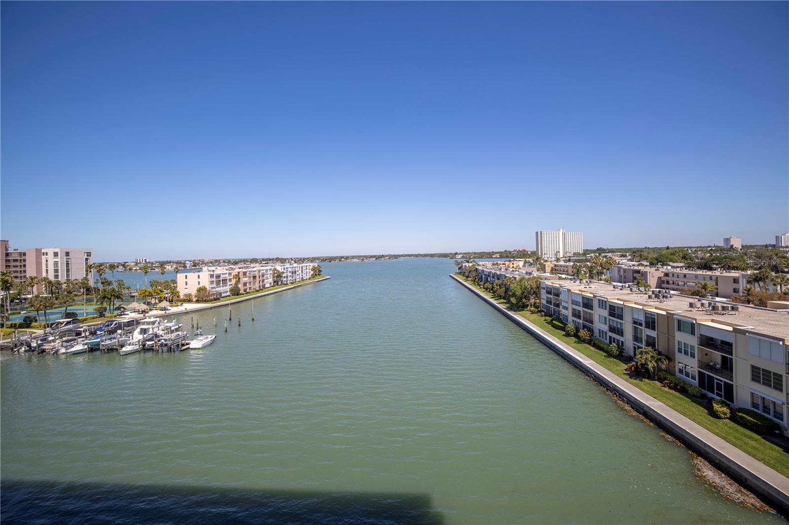 BAY ISLAND GROUP 15 - Residential