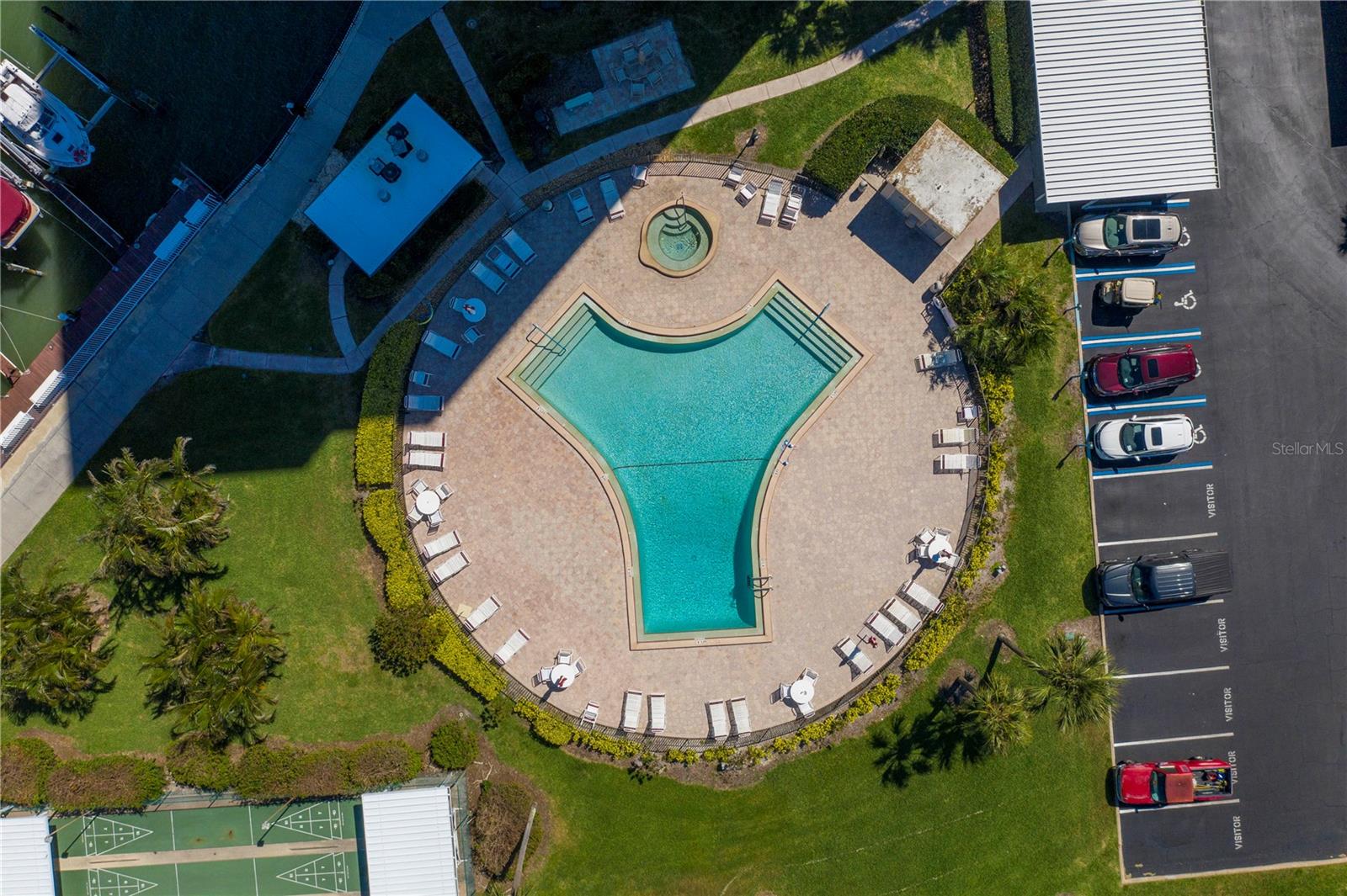 BAY ISLAND GROUP 15 - Residential