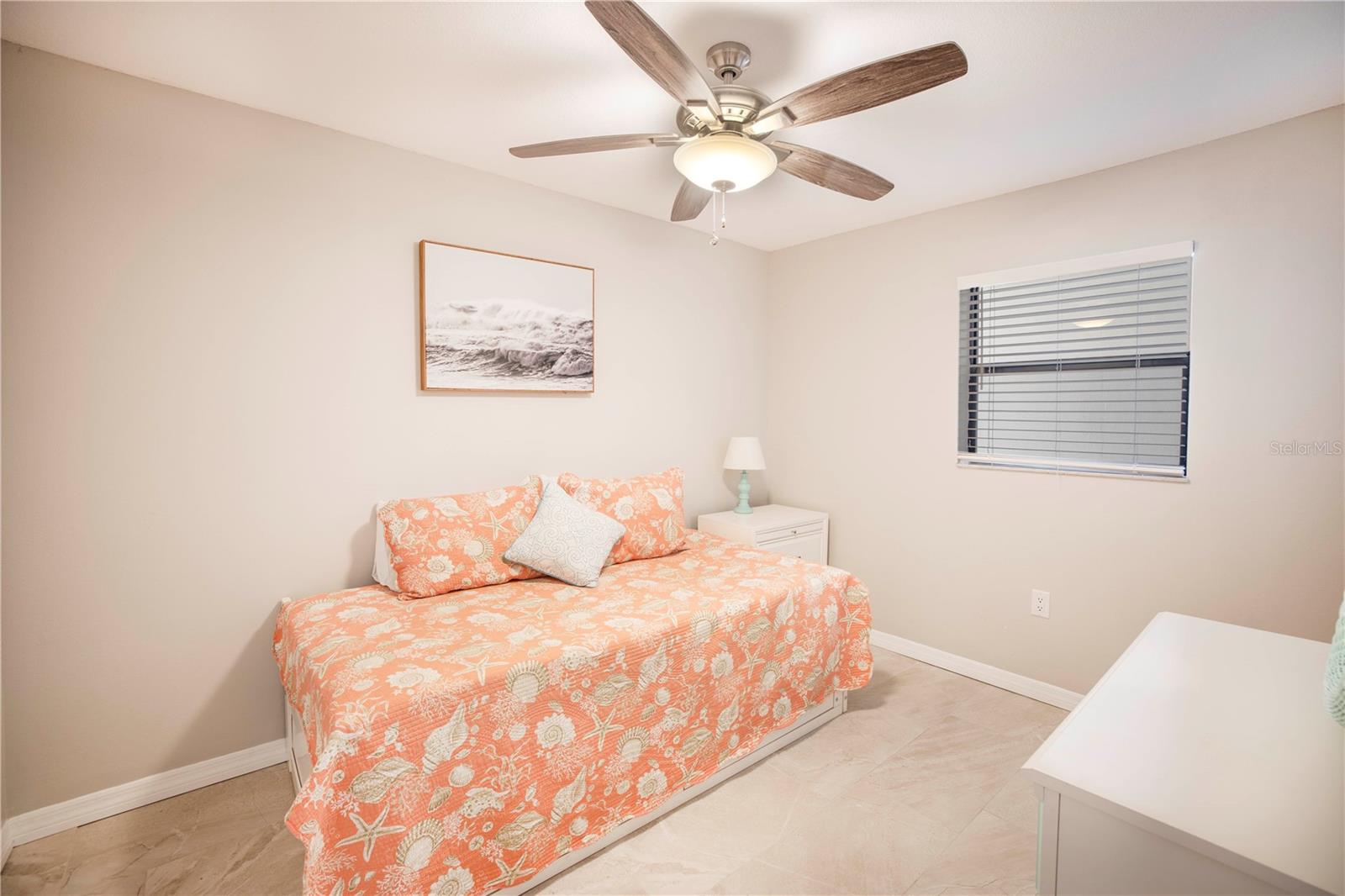 BAY ISLAND GROUP 15 - Residential