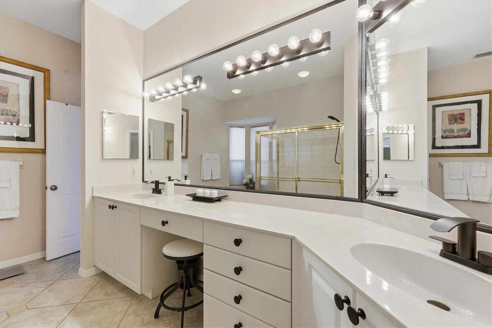 UNIVERSITY PARK - Residential