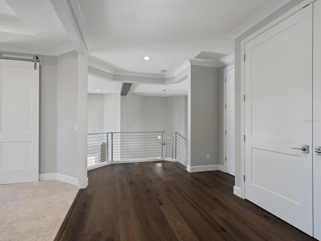 OYSTER BAY ESTATES - Residential