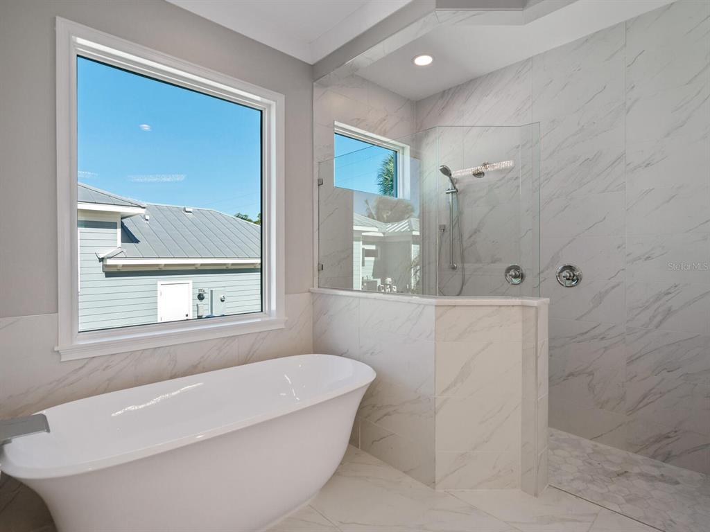 OYSTER BAY ESTATES - Residential