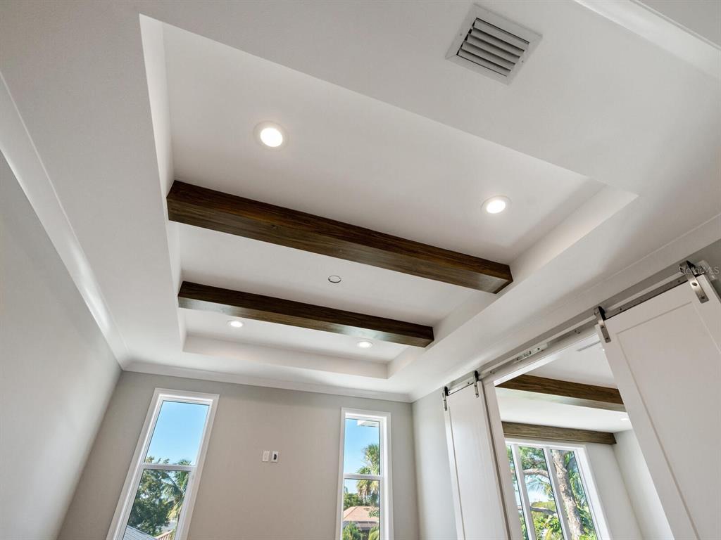 OYSTER BAY ESTATES - Residential