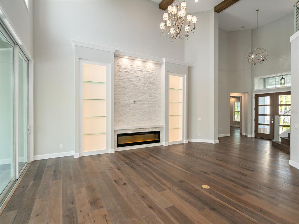 OYSTER BAY ESTATES - Residential