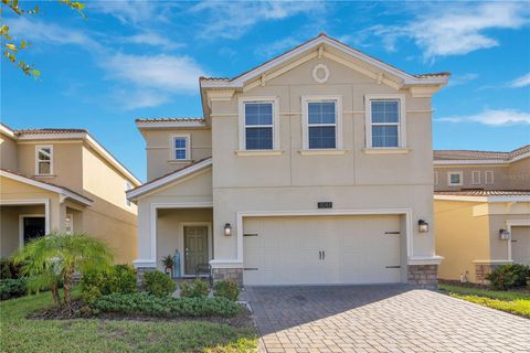 A home in DAVENPORT