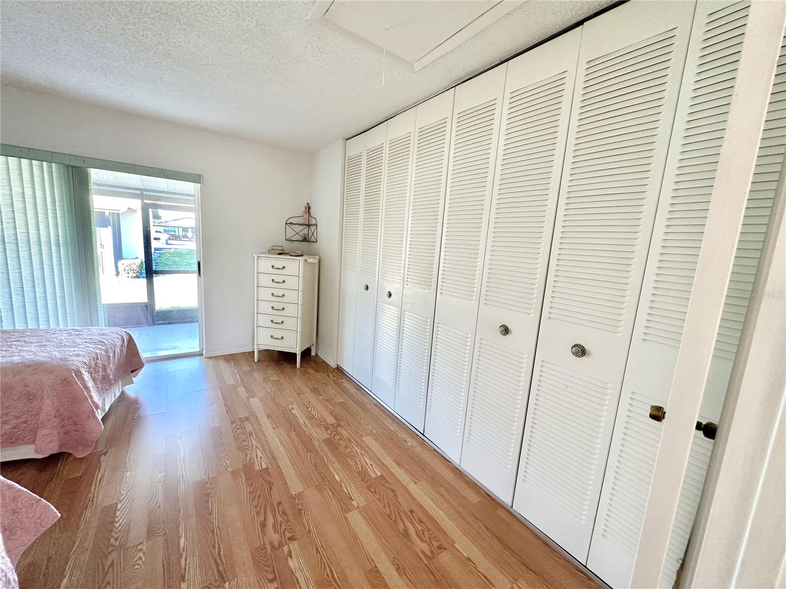 VILLAS AT COUNTRYSIDE THE - Residential