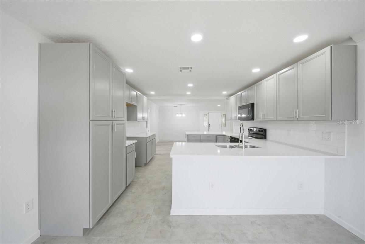 HICKORY HILL UNIT 01 - Residential