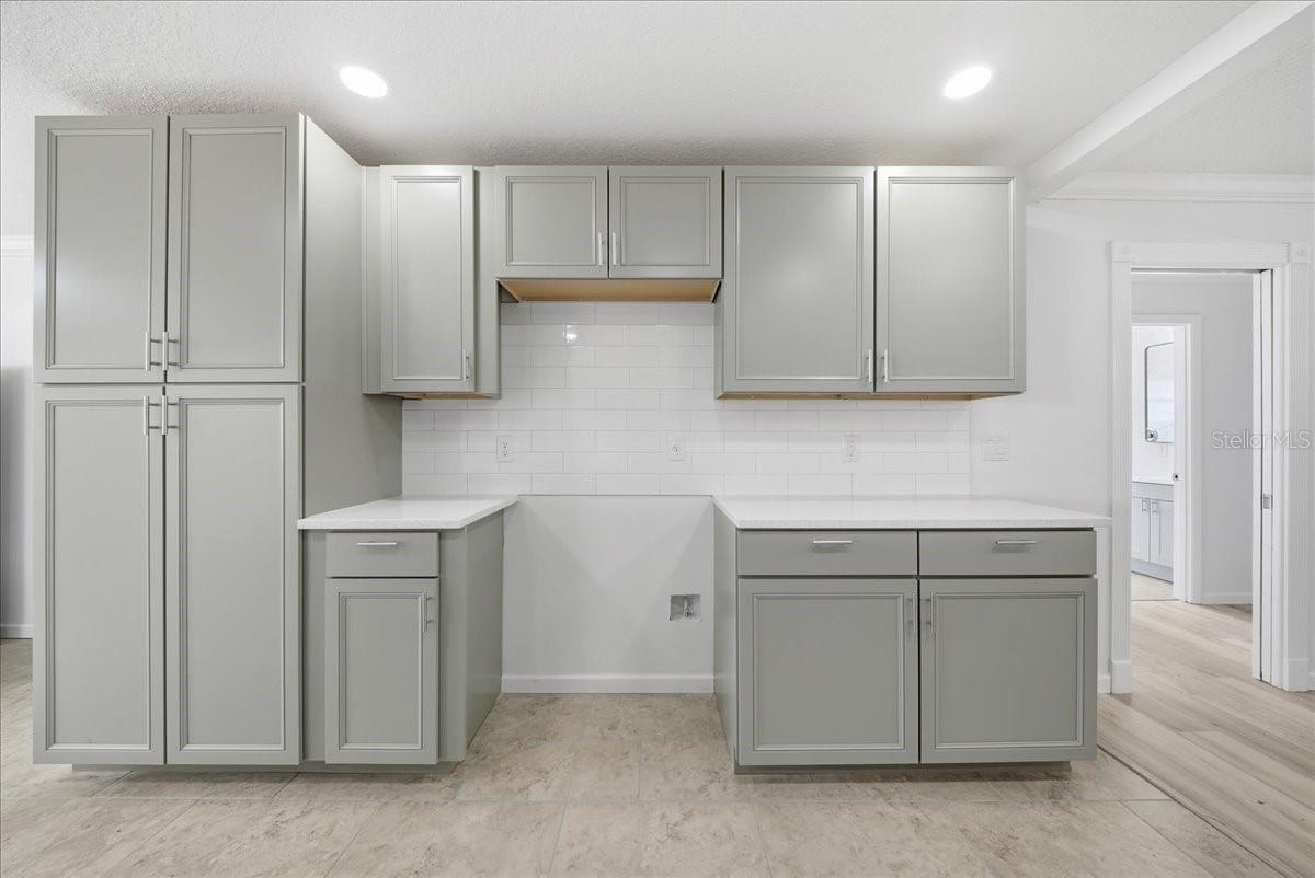 HICKORY HILL UNIT 01 - Residential