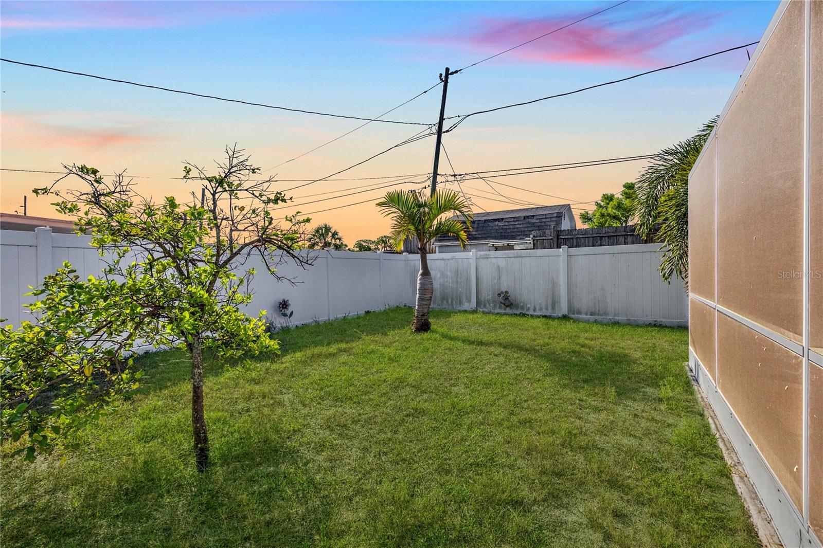 BAYOU MANOR 1ST ADD - Residential