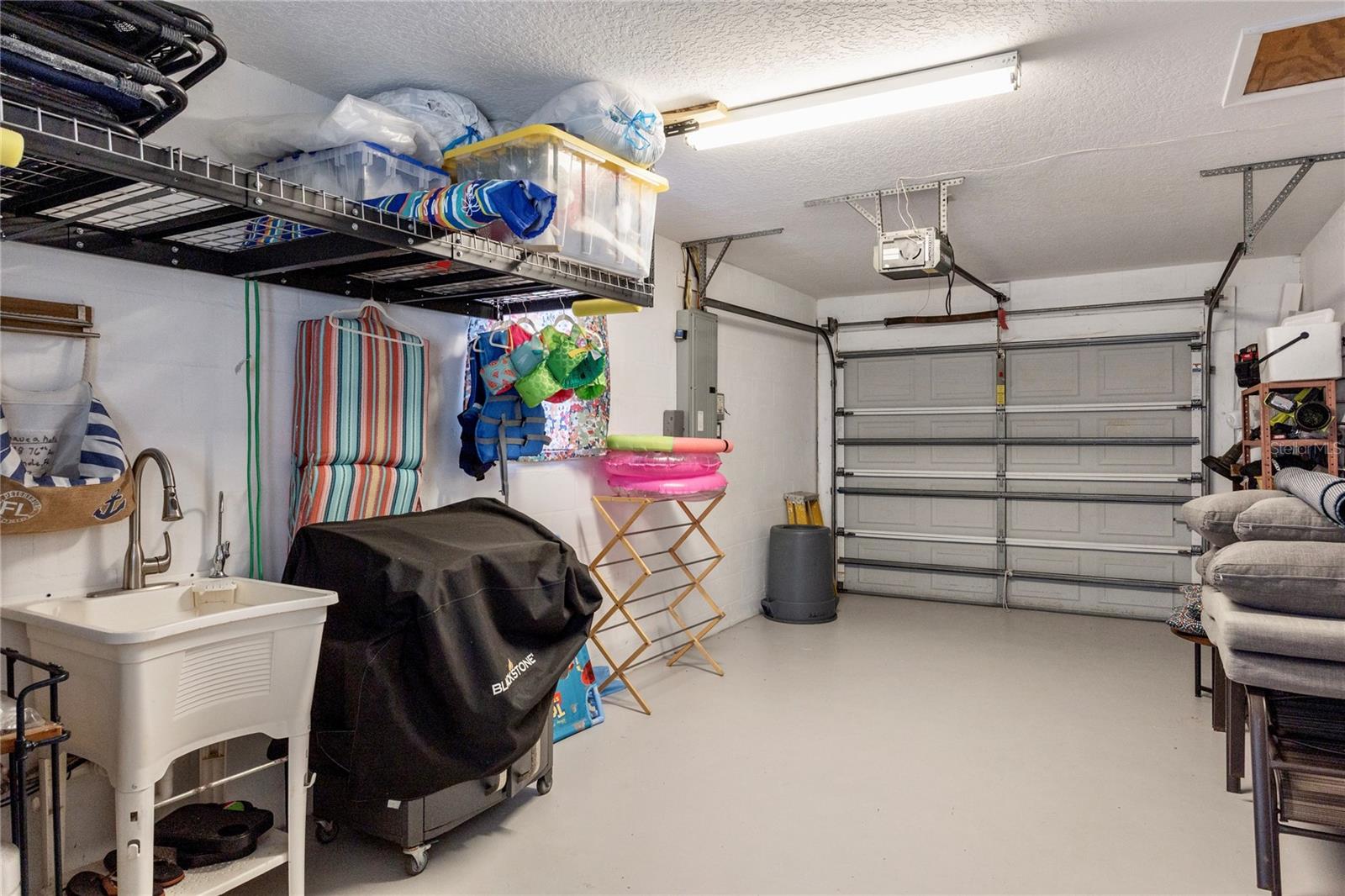 BAYOU MANOR 1ST ADD - Residential