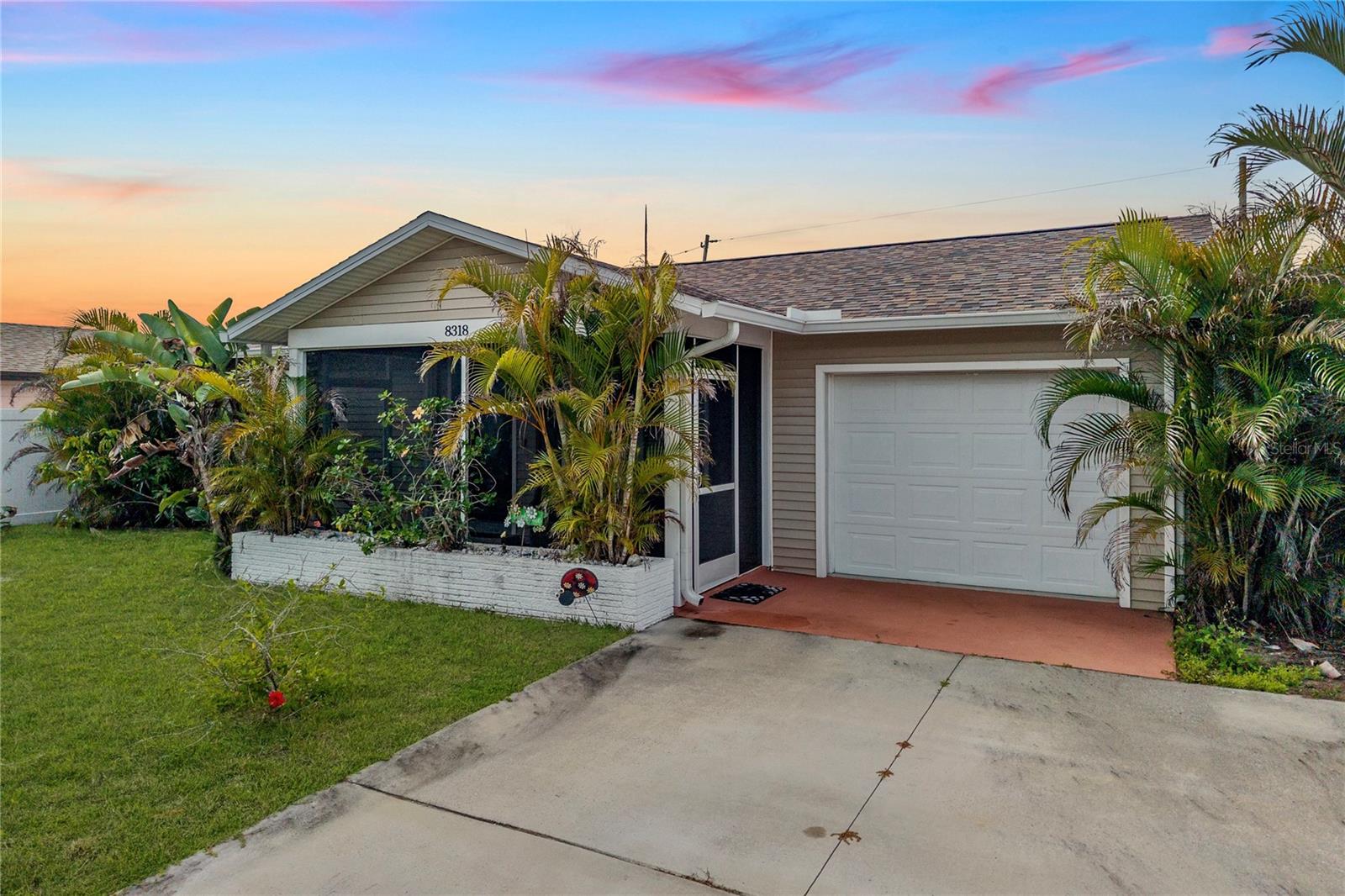 BAYOU MANOR 1ST ADD - Residential