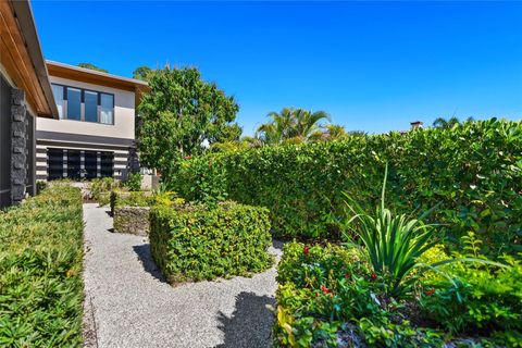 A home in SARASOTA