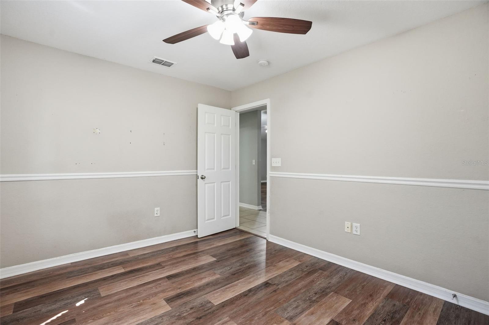 SPRING HILL - Residential