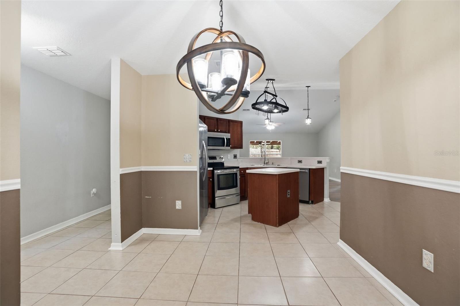 SPRING HILL - Residential