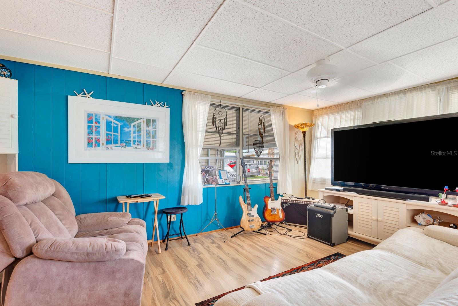 FAIR LANE ACRES SECOND ADD - Residential