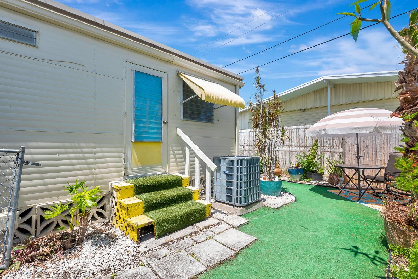 FAIR LANE ACRES SECOND ADD - Residential