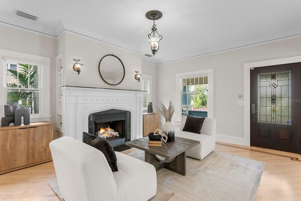 Photo of 446 13th Avenue NE, St Petersburg, FL 33704 (MLS # TB8467029)