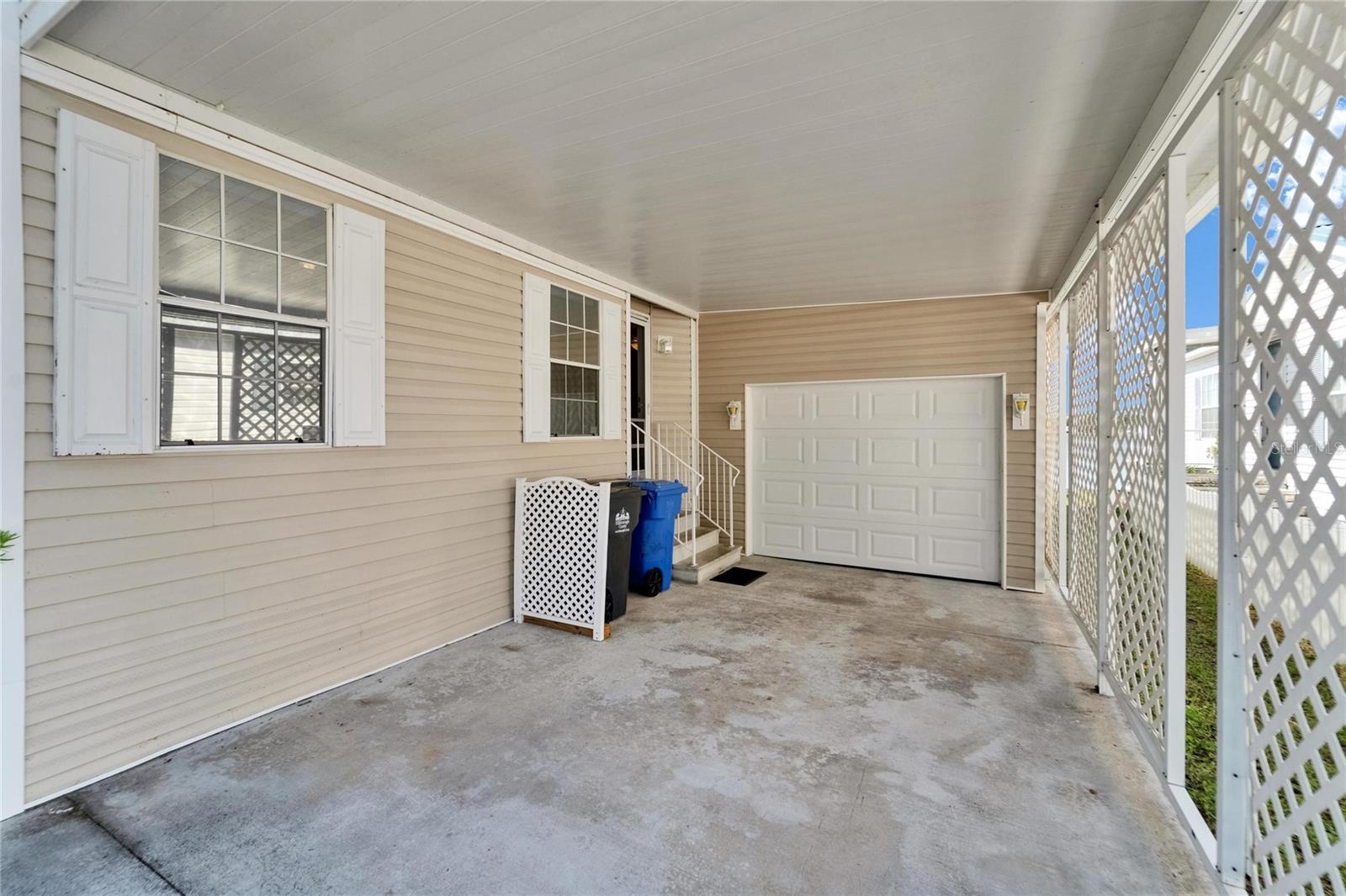 8528 FANTASIA PARK WAY