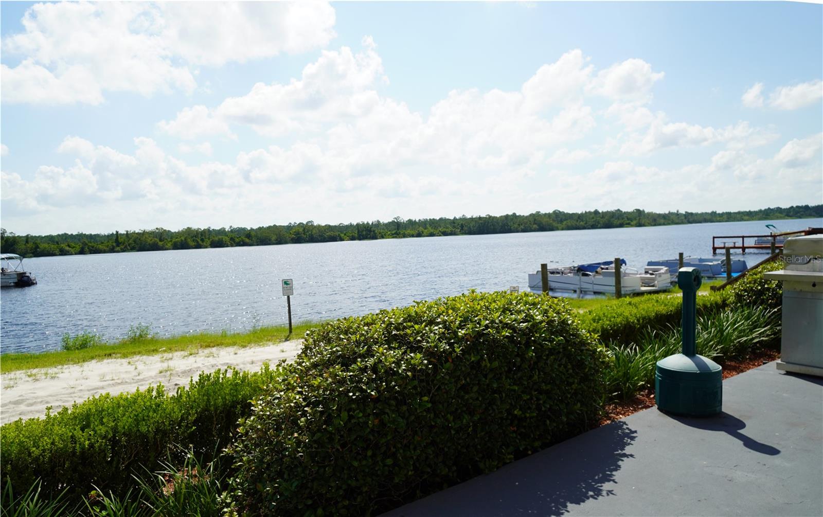 OUTDOOR RESORTS AMERICA - Residential Lease