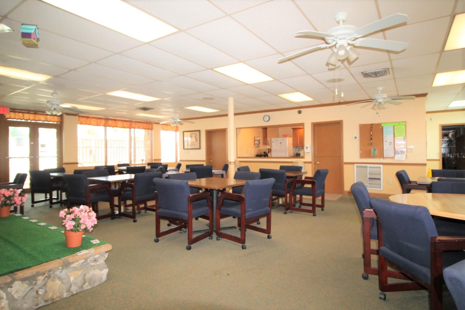 OUTDOOR RESORTS AMERICA - Residential Lease