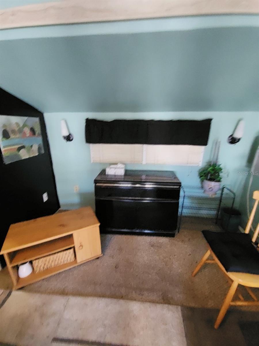 OUTDOOR RESORTS AMERICA - Residential Lease