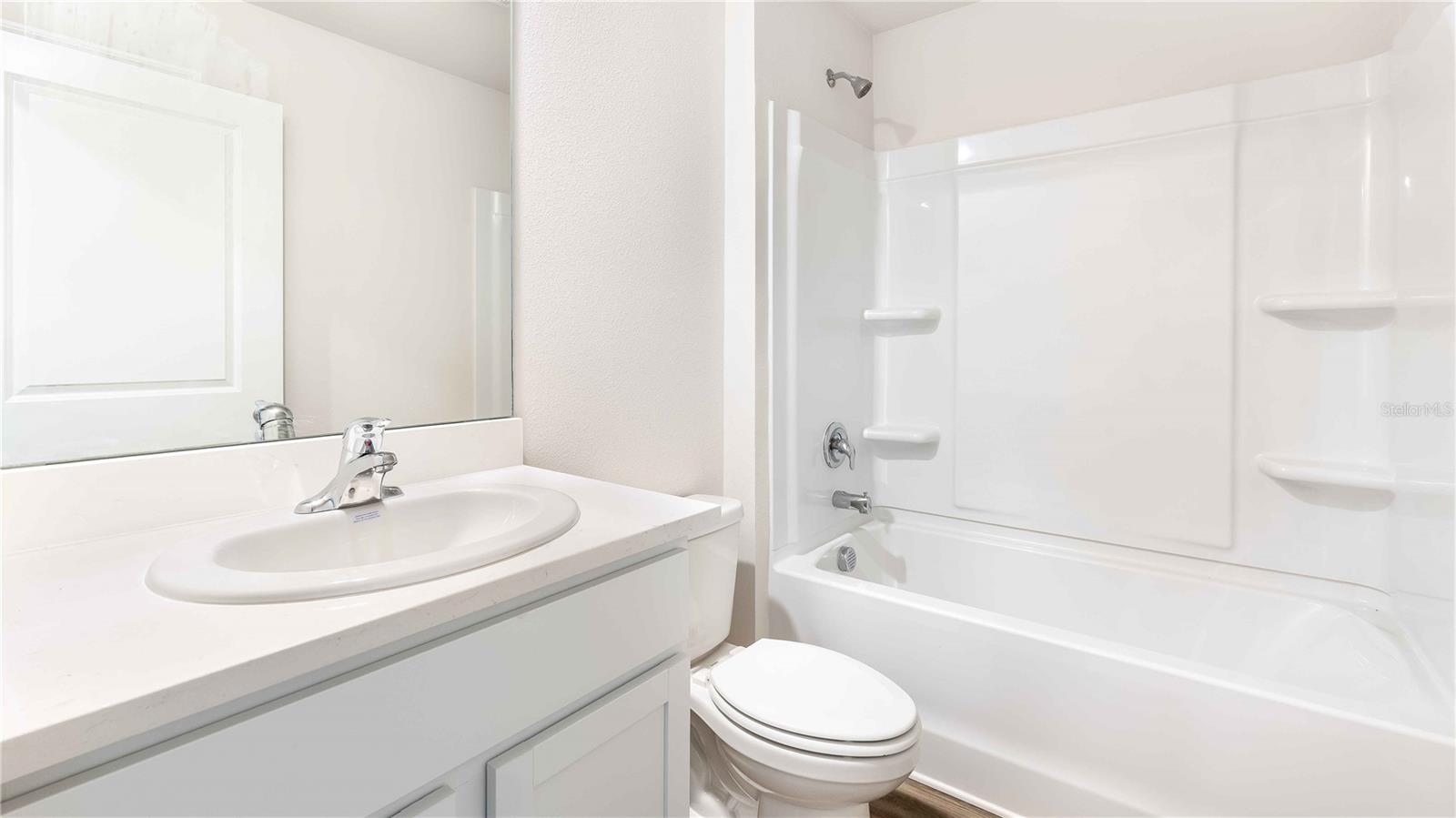 STAR FARMS AT LAKEWOOD RANCH - Residential