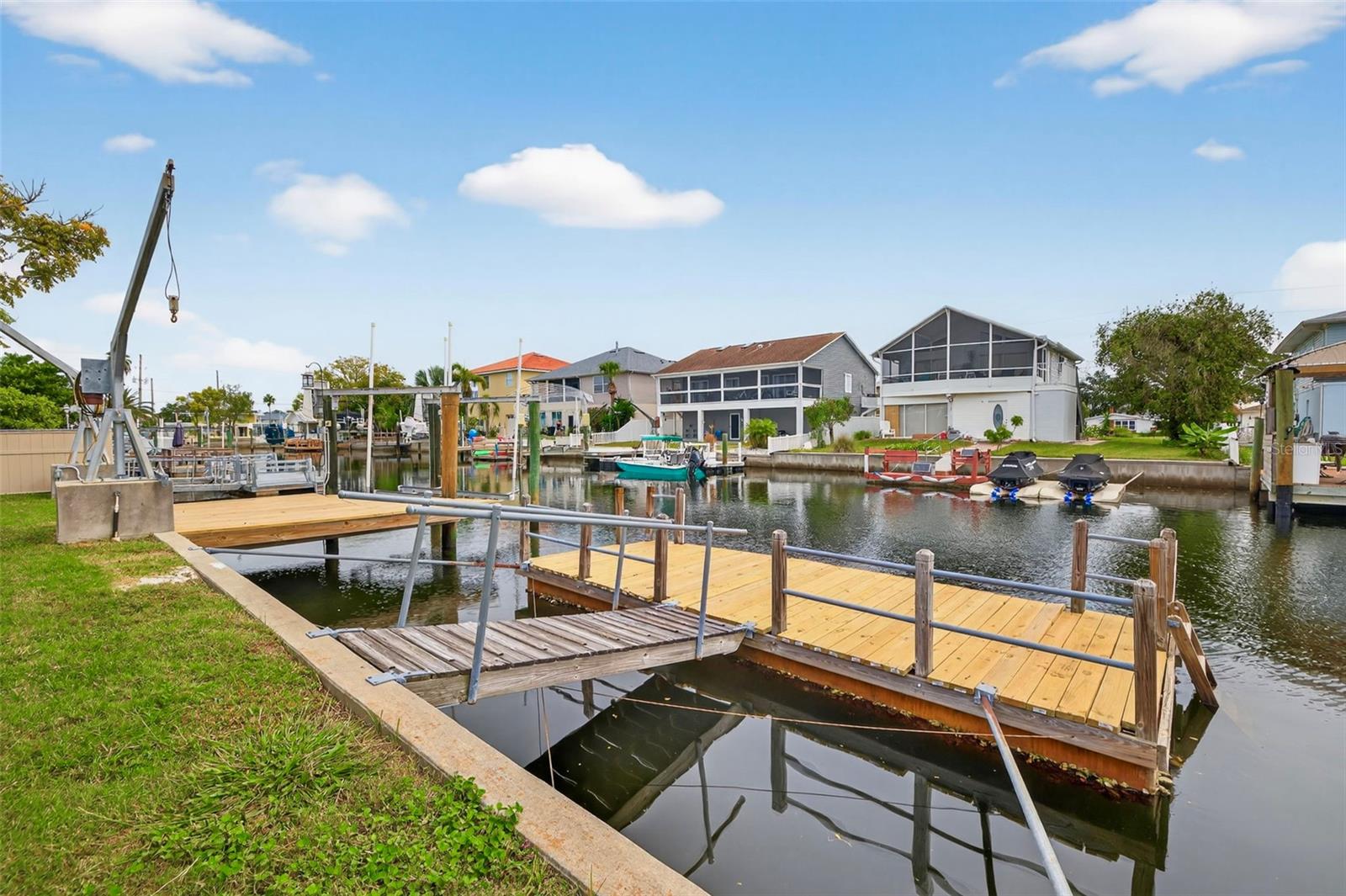 HUDSON BEACH ESTATES - Residential